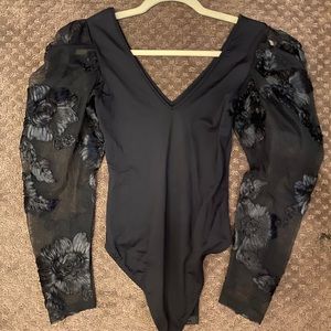 Puff sleeve bodysuit